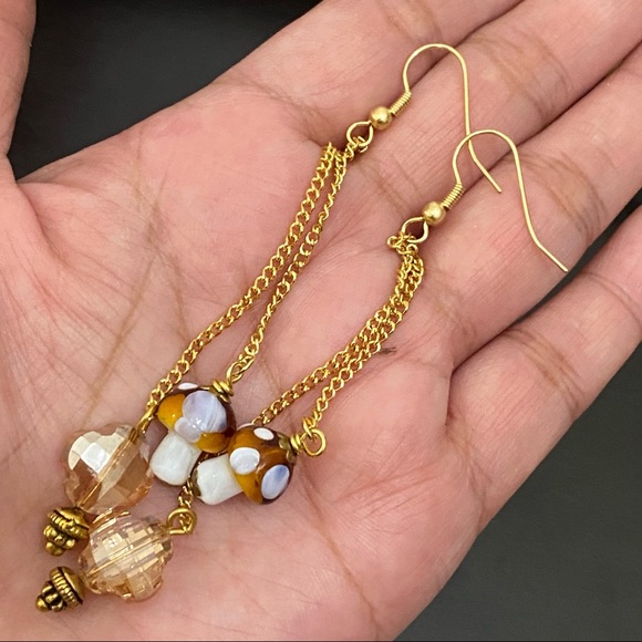 Handmade Mushroom Lampwork Beads Dangling Drop Earrings - Picture 3 of 9